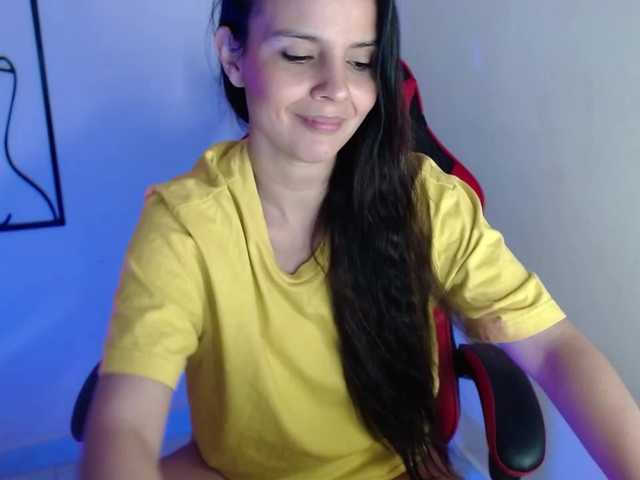 MiaRobinn