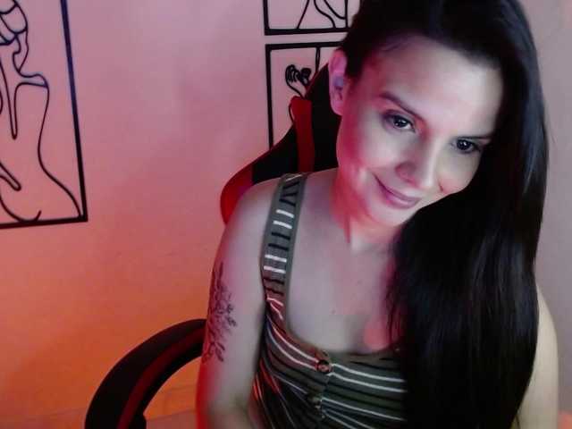 MiaRobinn