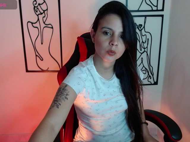 MiaRobinn live cam on BongaCams