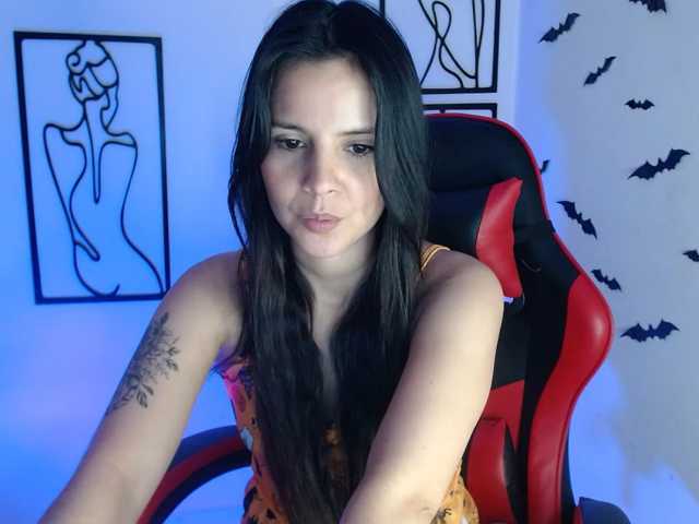 MiaRobinn