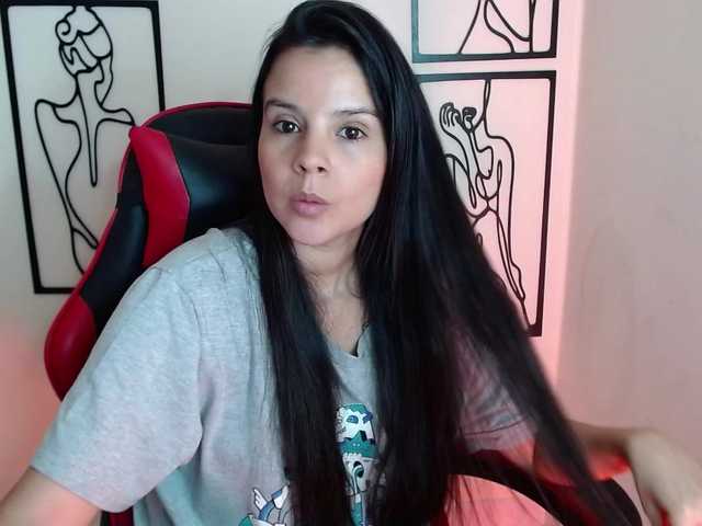 MiaRobinn
