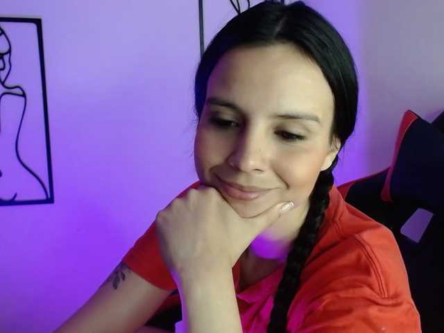 MiaRobinn
