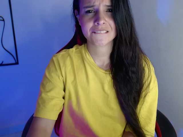MiaRobinn