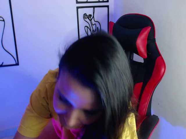 MiaRobinn