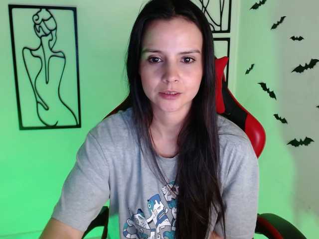 MiaRobinn
