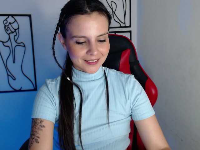 MiaRobinn