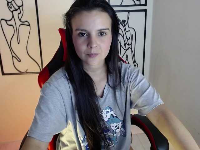 MiaRobinn