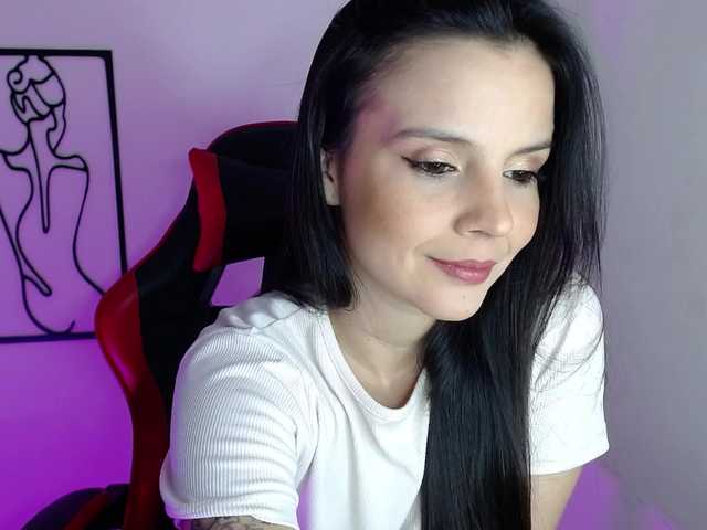 MiaRobinn