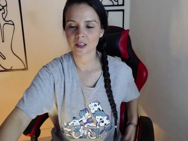 MiaRobinn