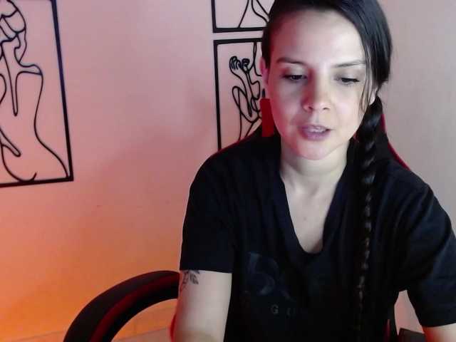 MiaRobinn