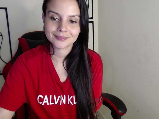 MiaRobinn