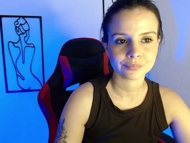 MiaRobinn
