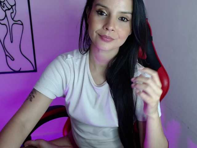 MiaRobinn