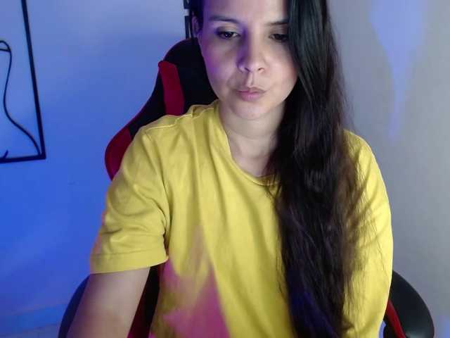 MiaRobinn