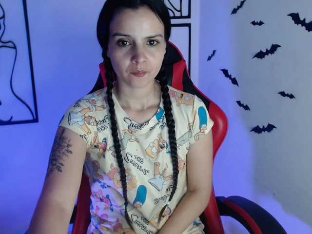 MiaRobinn