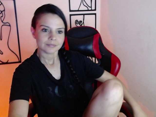 MiaRobinn