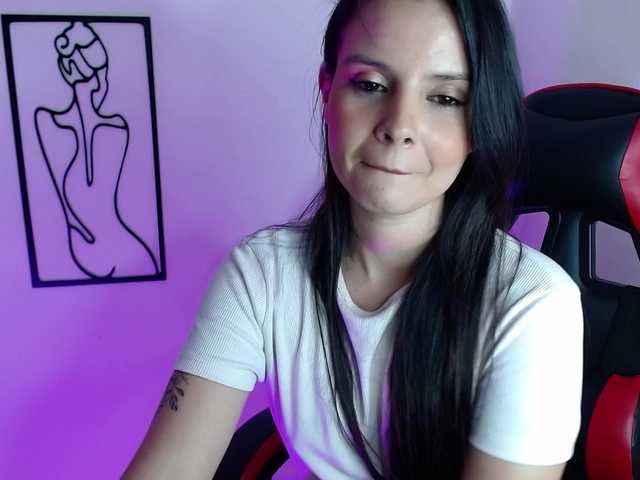 MiaRobinn