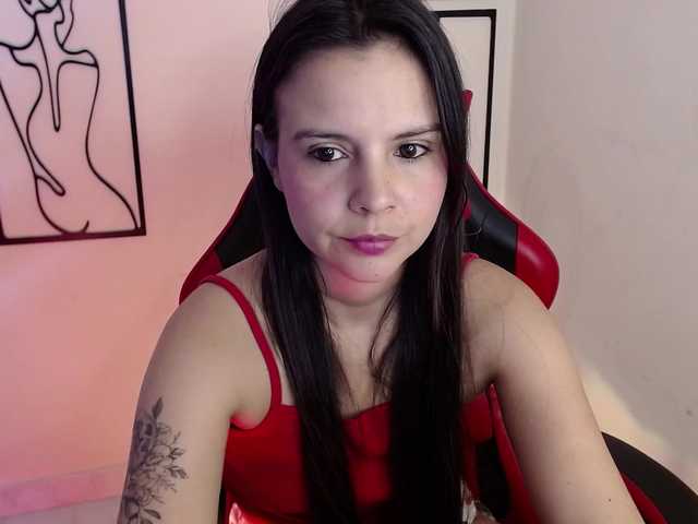 MiaRobinn live cam on BongaCams