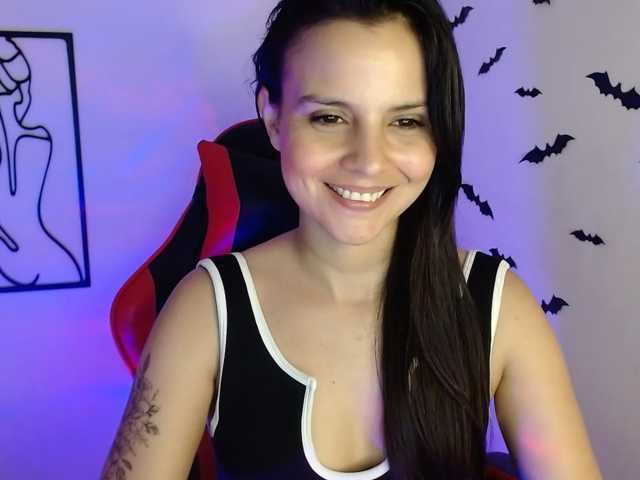 MiaRobinn