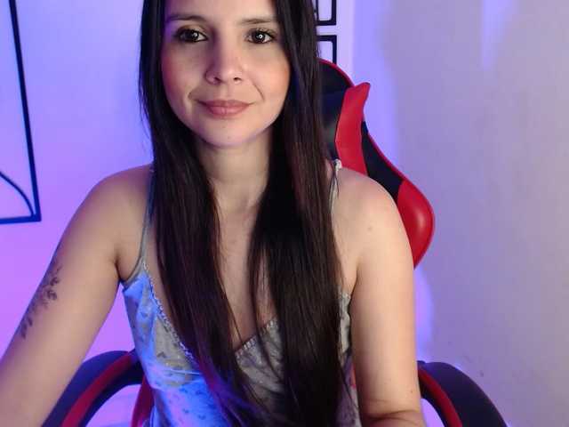 MiaRobinn