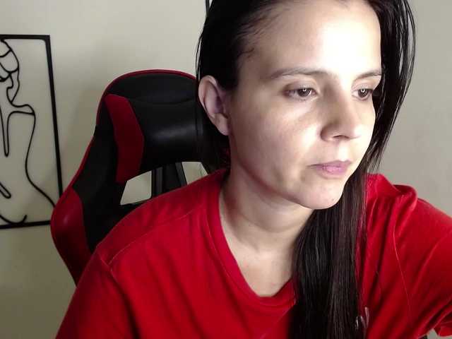 MiaRobinn