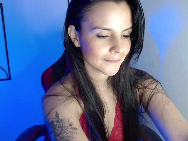 MiaRobinn