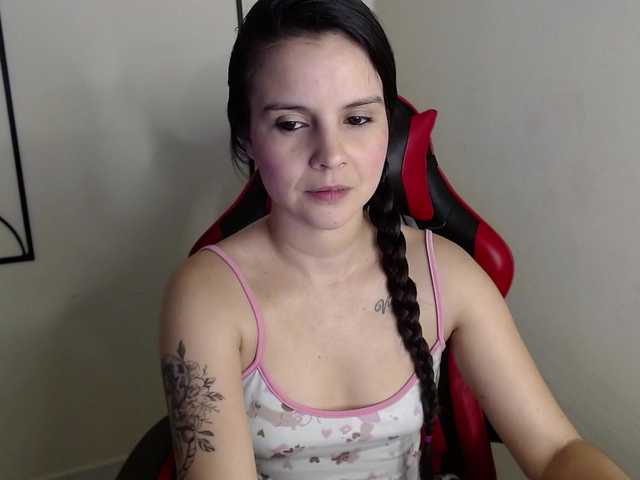 MiaRobinn
