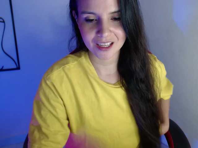 MiaRobinn