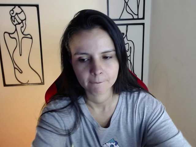 MiaRobinn