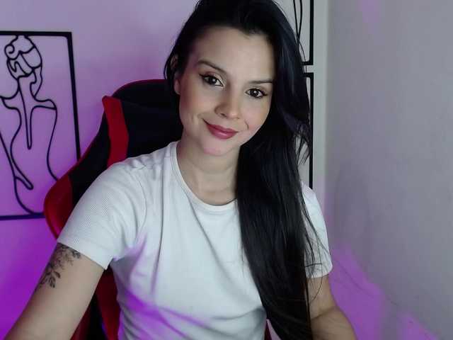 MiaRobinn