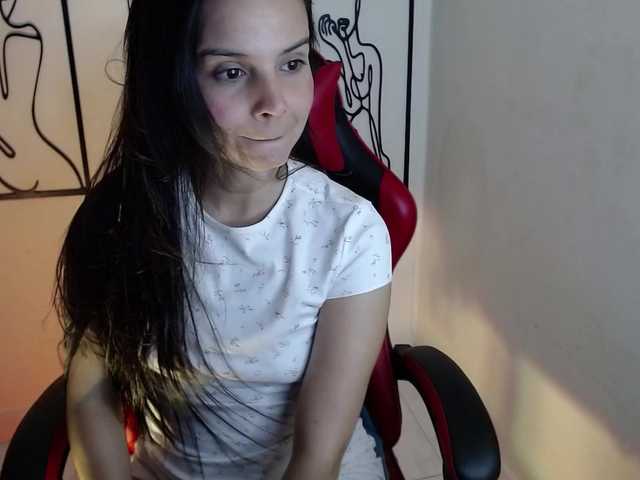 MiaRobinn