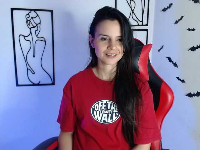MiaRobinn