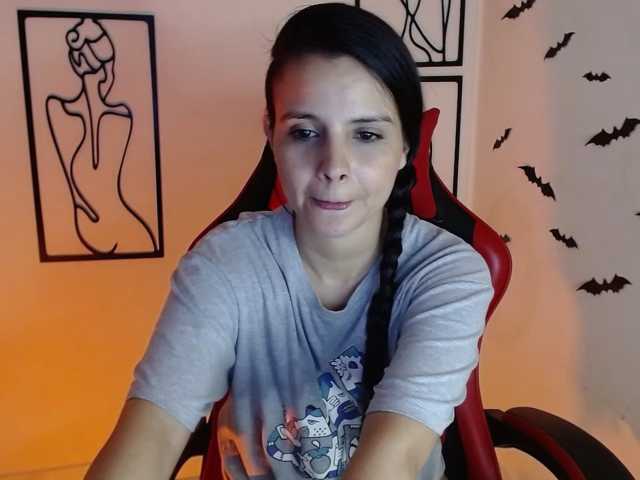 MiaRobinn