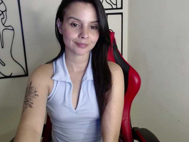 MiaRobinn