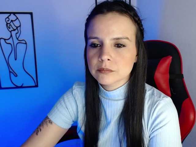 MiaRobinn