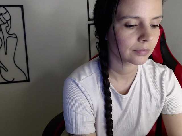 MiaRobinn