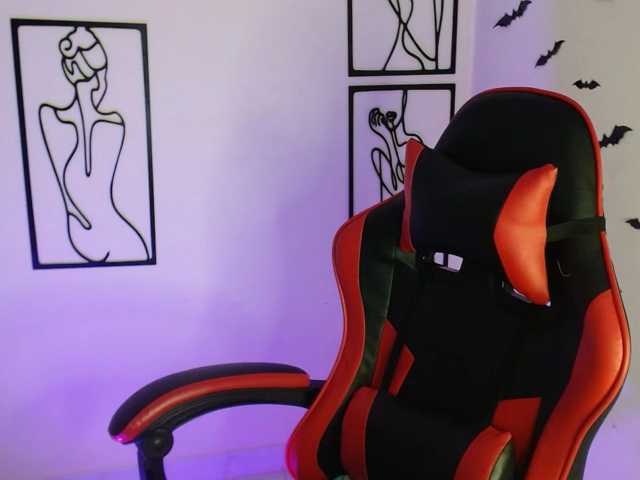 MiaRobinn