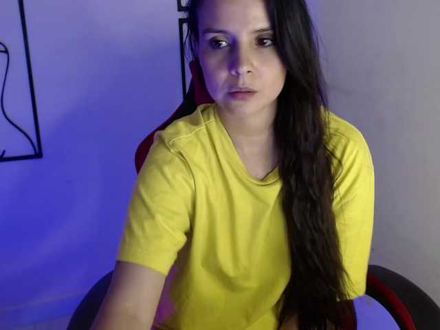MiaRobinn
