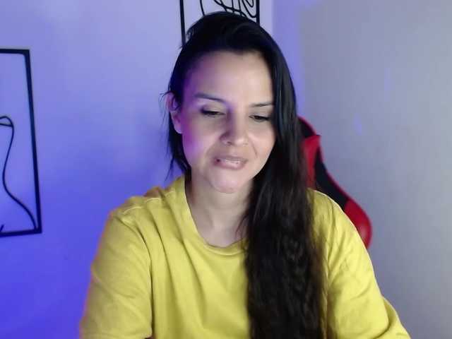 MiaRobinn