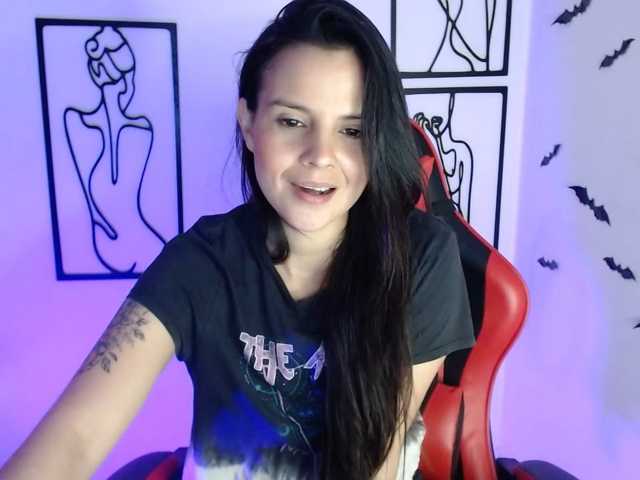 MiaRobinn