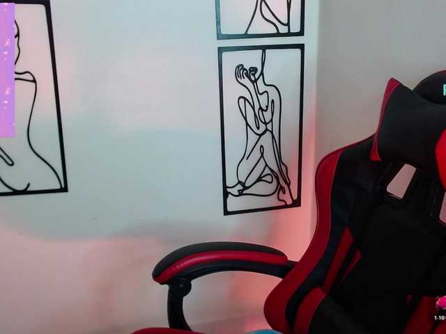 MiaRobinn live cam on BongaCams