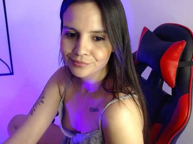 MiaRobinn