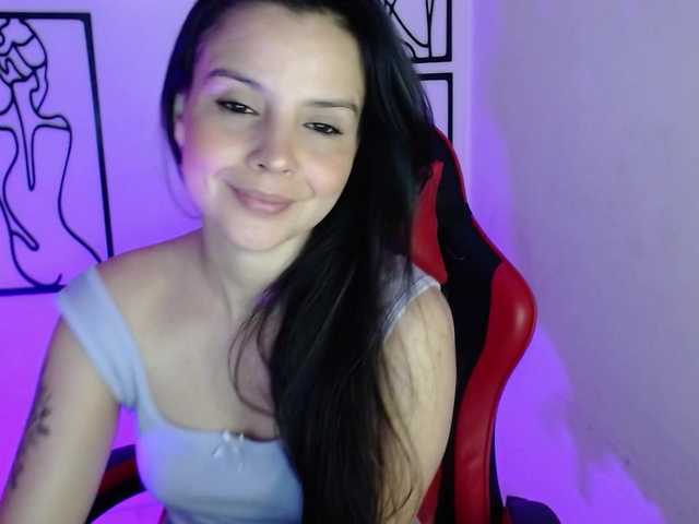 MiaRobinn
