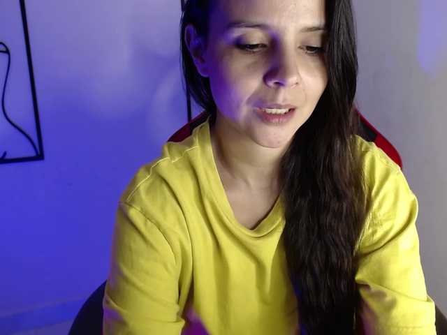 MiaRobinn