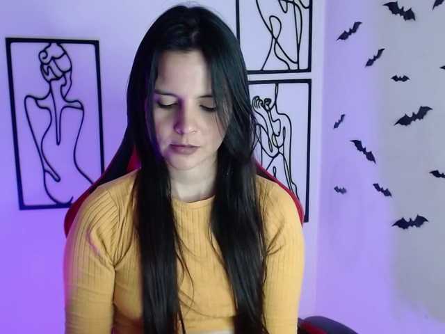 MiaRobinn