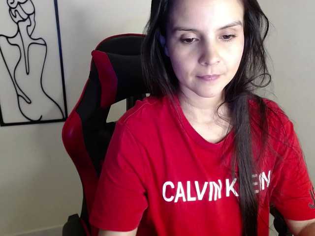 MiaRobinn