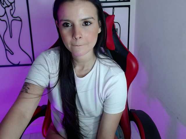 MiaRobinn