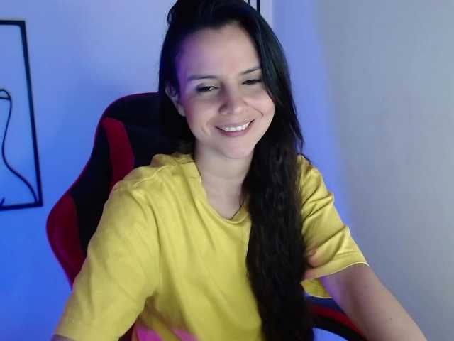 MiaRobinn