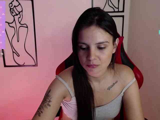 MiaRobinn