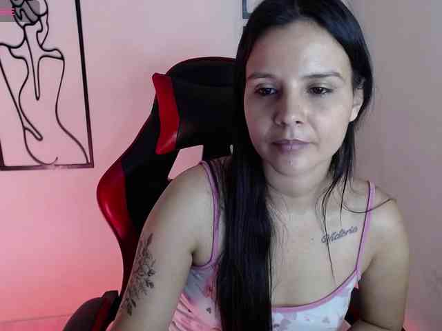 MiaRobinn Live Webcam on BongaCams